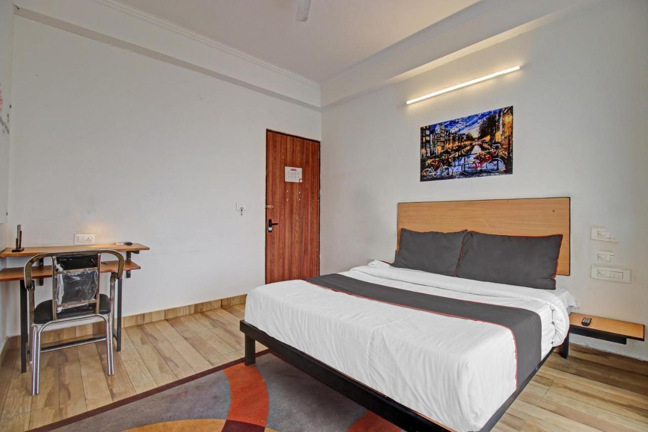 Super Townhouse Kachnar House Vikas Nagar Hotel Hasanganj Eksteriør billede