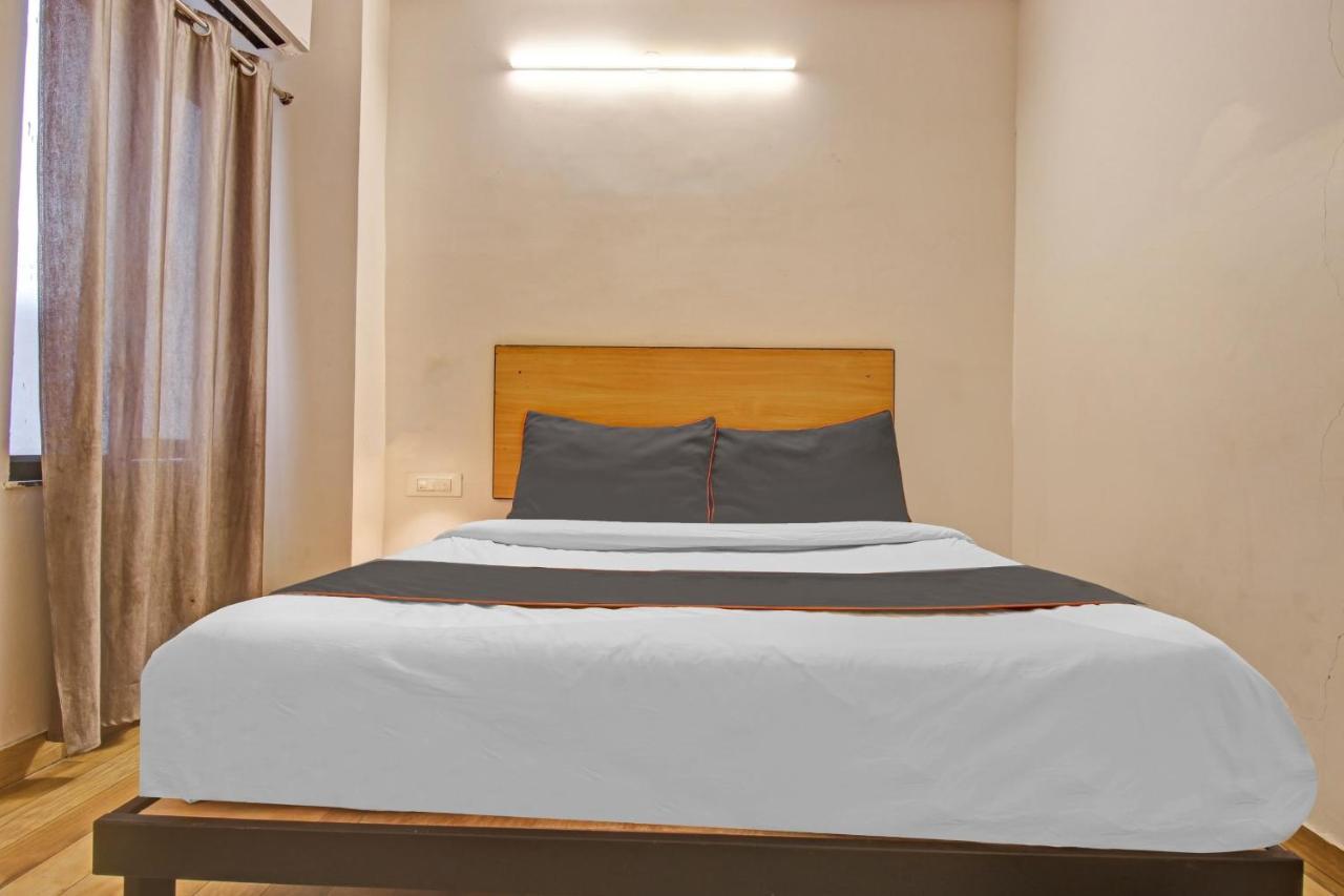 Super Townhouse Kachnar House Vikas Nagar Hotel Hasanganj Eksteriør billede