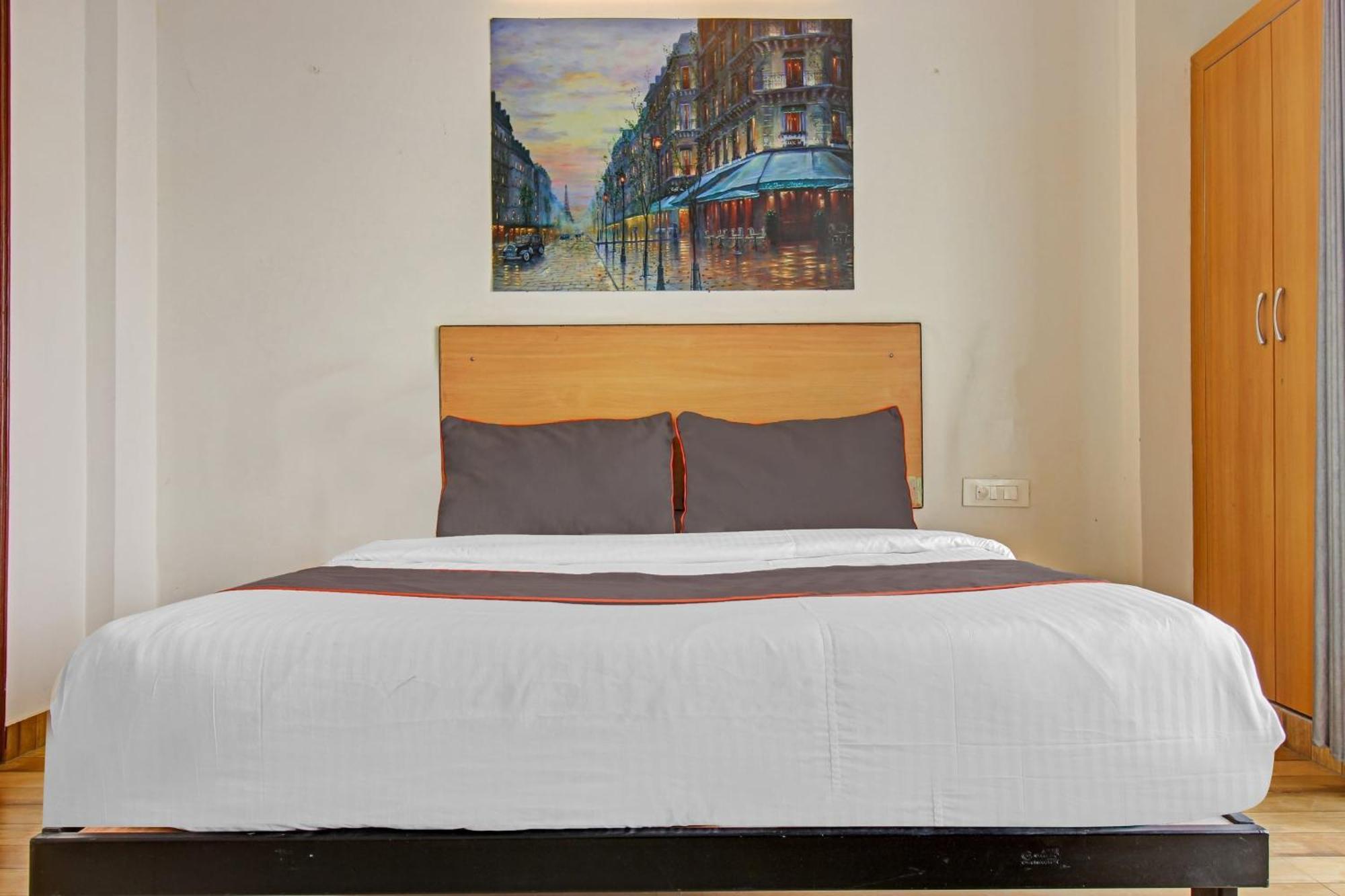 Super Townhouse Kachnar House Vikas Nagar Hotel Hasanganj Eksteriør billede